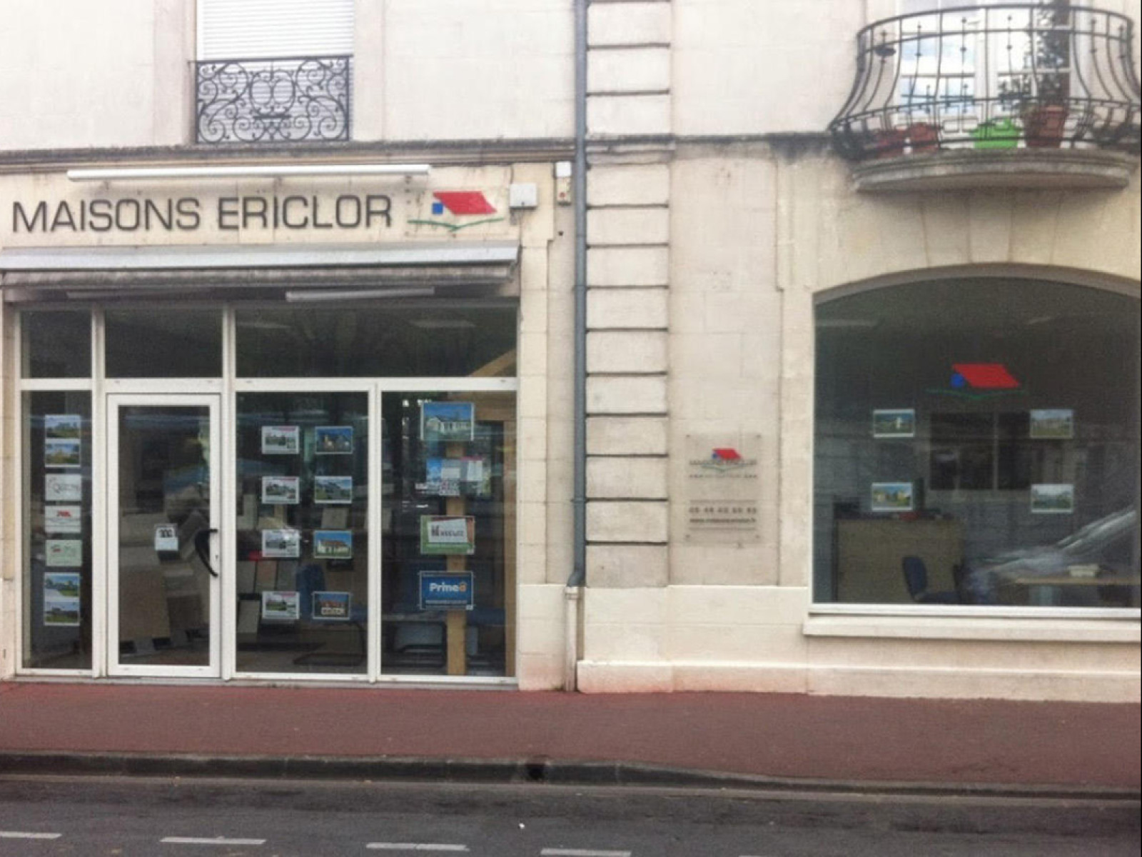 Votre constructeur de maison à ChâtelleraultMaisons Ericlor - 1 