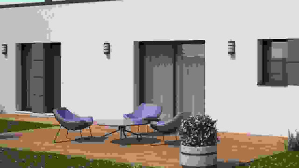 Maison neuve à Saint-Ay avec 3 chambres sur terrain de 681m2 - image 3