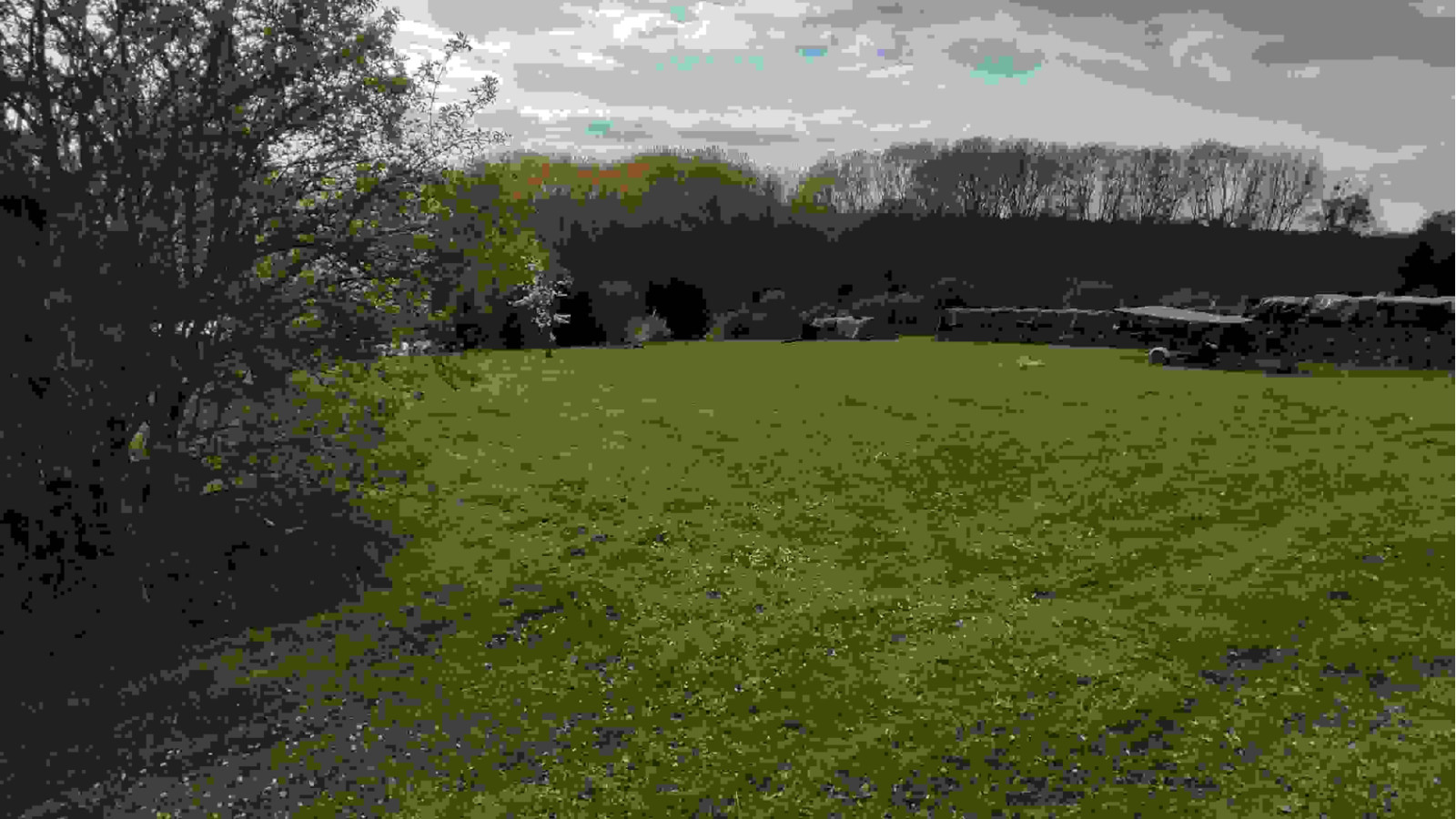 Terrain constructible de 1586m2 à Châtillon-Coligny