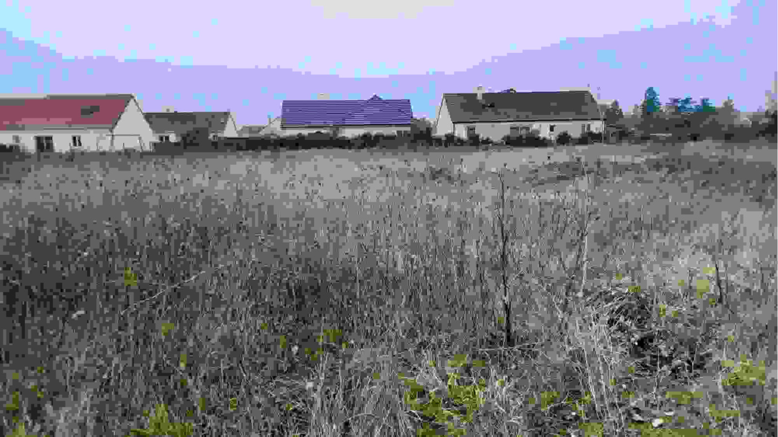 Terrain constructible de 1200m2 à Villemandeur