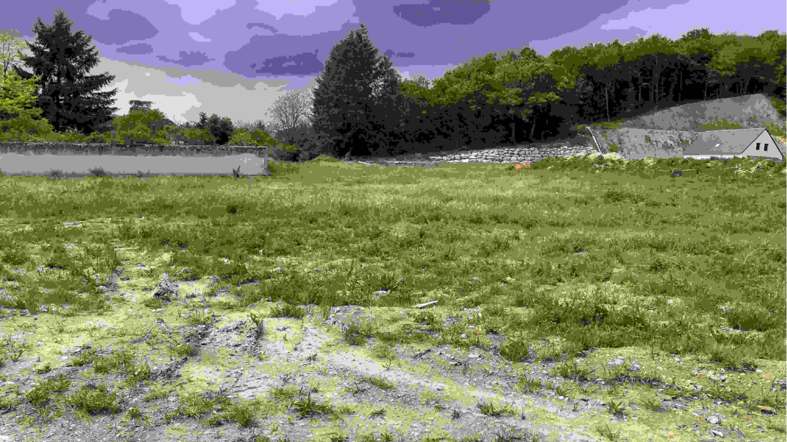 Terrain constructible de 401m2 à Mazières-de-Touraine