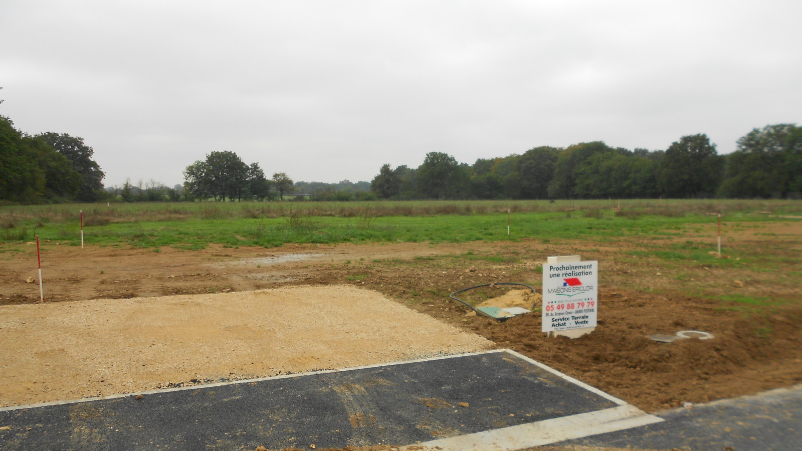 Terrain constructible de 450m2 à Olivet