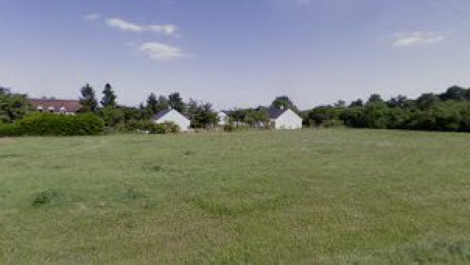 Terrain constructible de 922m2 à Villemandeur